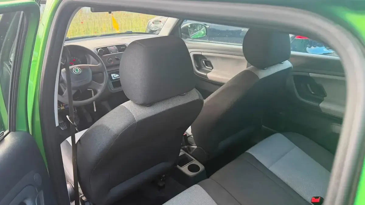Gebraucht Skoda Fabia 2011 Grün Kleinwagen