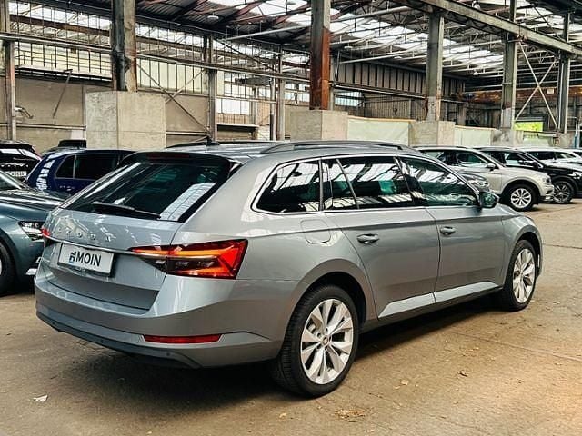 Gebraucht Skoda Superb Ambition 190 PS (139 kW) 2019 Business grau metallic Kombi