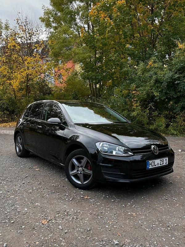 Schwarz Gebraucht 2015 VW Golf VII Limousine | 6.500 € (Superpreis) - Bild 1/4