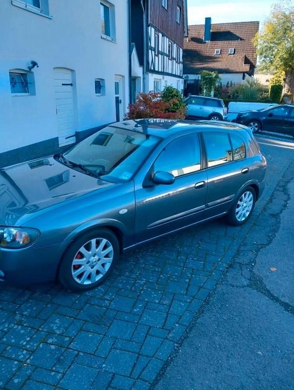 Grau Gebraucht 2005 Nissan Almera Nismo Limousine | 1.350 € - Bild 1/4
