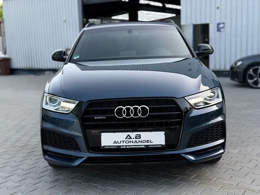 Gebraucht Audi Q3 S-Line 184 PS (135 kW) 2017 Blau SUV