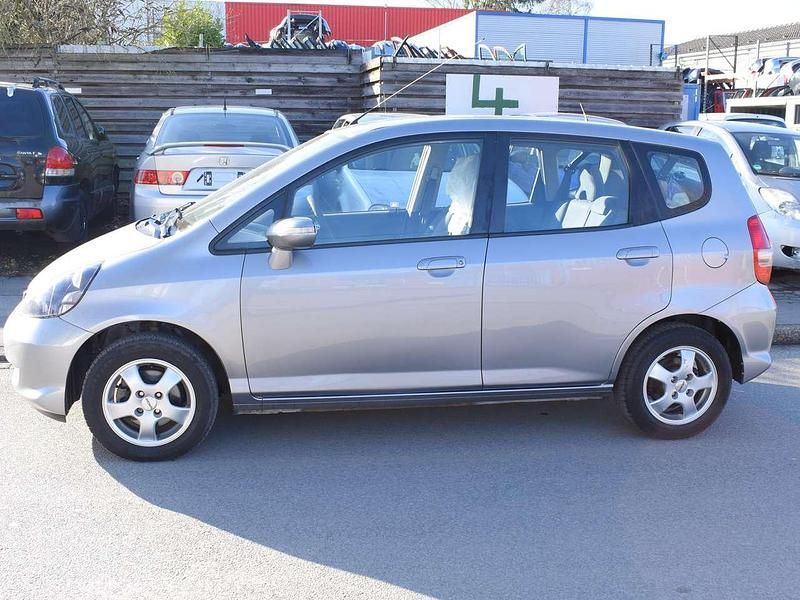Gebraucht Honda Jazz LS 83 PS (61 kW) 2005 Storm silver m. Kleinwagen