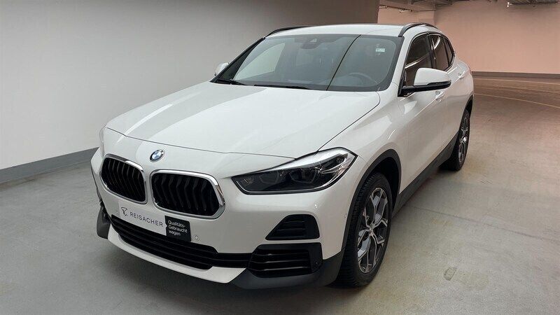Alpinweiss Gebraucht 2023 BMW X2 Shadowline SUV | 22.249 € - Bild 1/4
