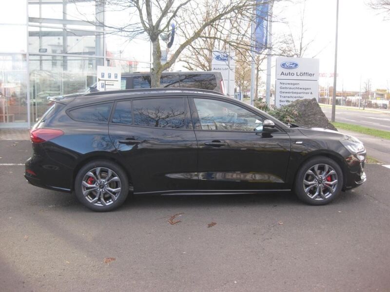 Usata Ford Focus ST-Line 125 CV (91 kW) 2023 Nero Station wagon