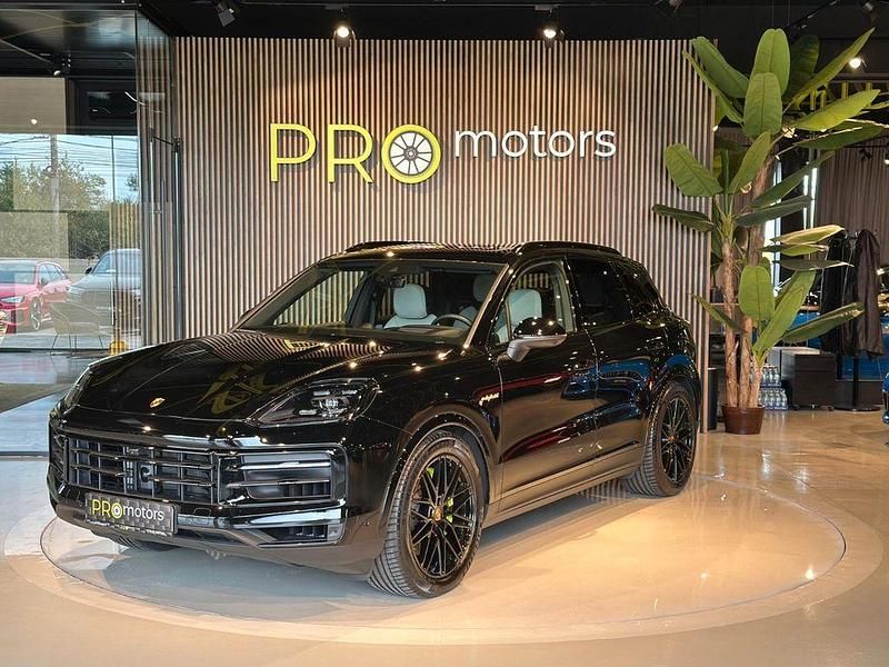 Schwarz Gebraucht 2024 Porsche Cayenne SUV | 99.000 € (Fairer Preis) - Bild 1/4