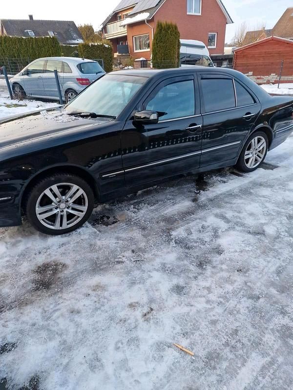 Gebraucht Mercedes 280 204 PS (150 kW) 2002 Schwarz Limousine