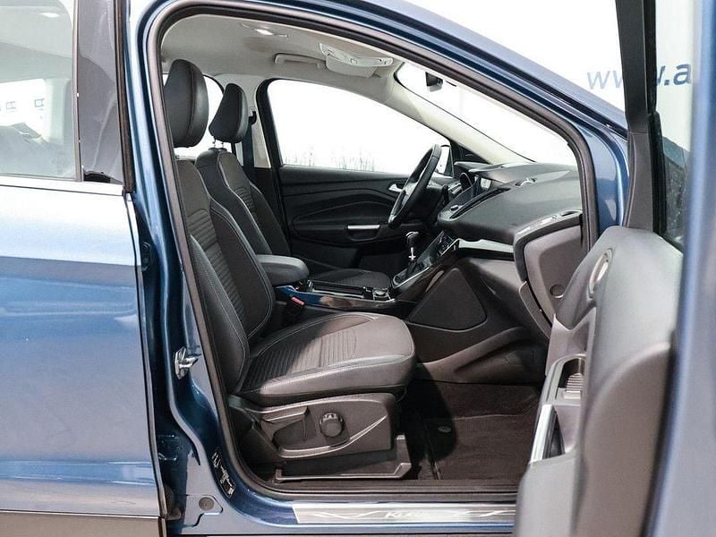 Gebraucht Ford Kuga Titanium 150 PS (110 kW) 2019 Blau SUV