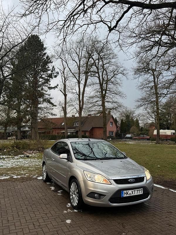 Gebraucht Ford Focus Titanium 145 PS (106 kW) 2008 Grau Cabrio