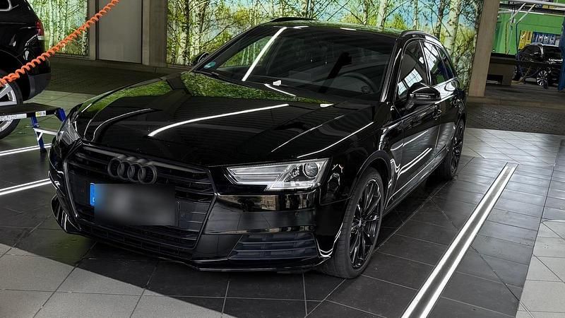 Gebraucht Audi A4 Ambiente 190 PS (139 kW) 2016 Schwarz Kombi