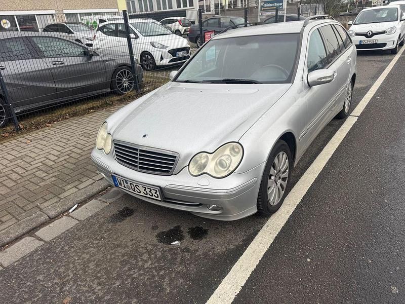 Gebraucht Mercedes C180 143 PS (105 kW) 2004 Silber Kombi