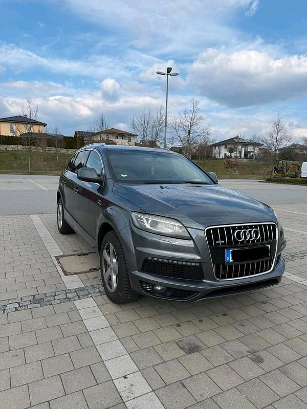 Gebraucht Audi Q7 S-Line 240 PS (176 kW) 2011 Grau SUV
