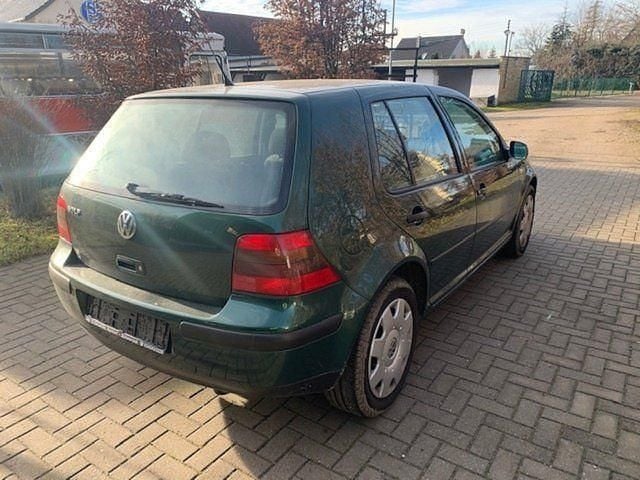 Gebraucht VW Golf IV 75 PS (55 kW) 2000 Grün Limousine