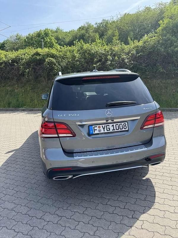 Gebraucht Mercedes GLE350 AMG line 258 PS (189 kW) 2018 Coupé