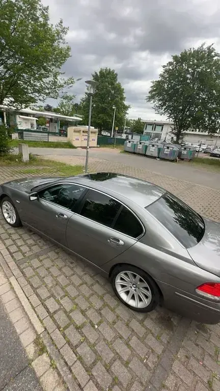 Gebraucht BMW 730 231 PS (169 kW) 2006 Beige Limousine
