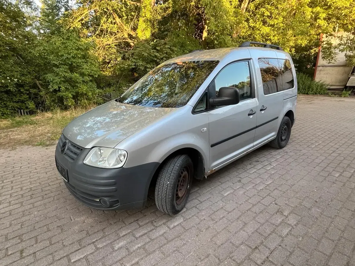 Gebraucht VW Caddy Life 105 PS (77 kW) 2005 Silber Van / Kleinbus