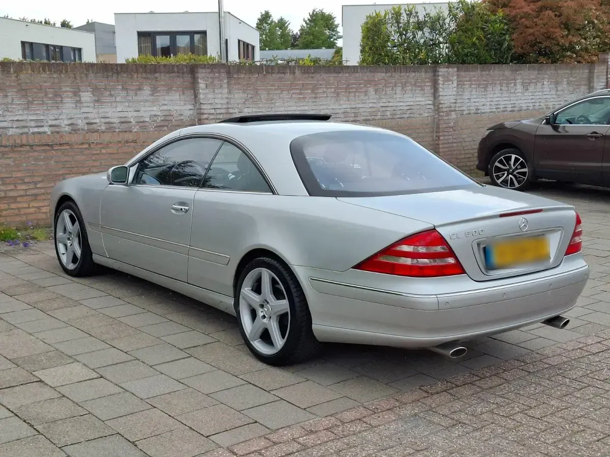 Gebraucht Mercedes CL500 306 PS (225 kW) 2000 Silber Coupé