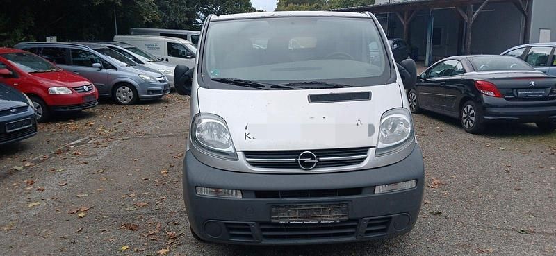 Silber Gebraucht 2004 Opel Vivaro Van | 2.900 € (Guter Preis) - Bild 1/4