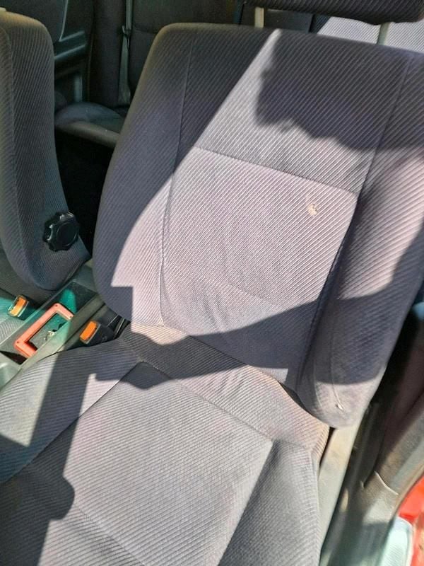 Second-hand Audi 80 140 CP (102 kW) 1993 Roșu Berlinǎ