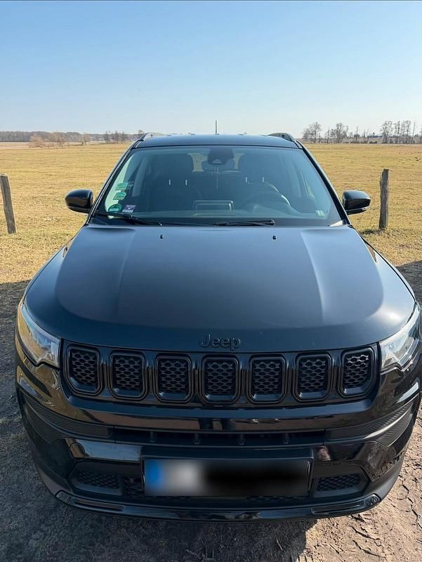 Gebraucht Jeep Compass Night Eagle 214 PS (157 kW) 2022 Schwarz SUV