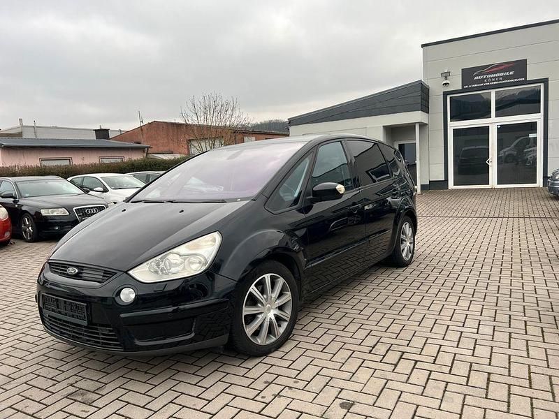 Gebraucht Ford S-MAX Titanium 131 PS (96 kW) 2007 Schwarz Van / Kleinbus