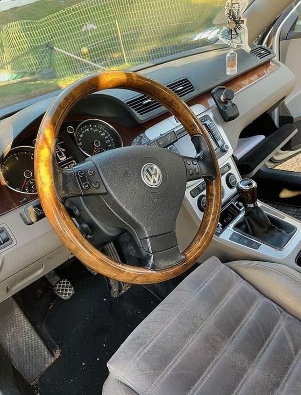 Gebraucht VW Passat Highline 170 PS (125 kW) 2009 Silber Kombi
