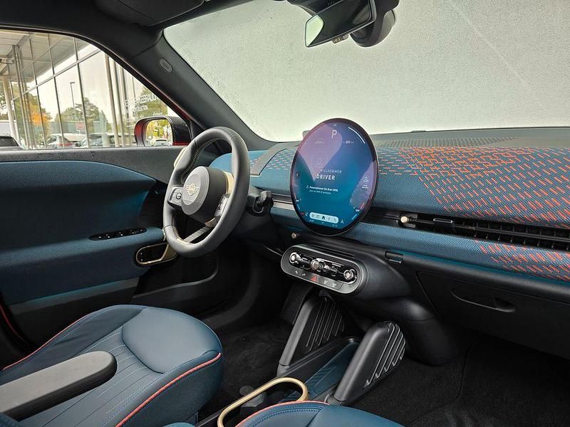 Gebraucht Mini Aceman Favoured 160 kW (218 PS) 2024 Rot SUV