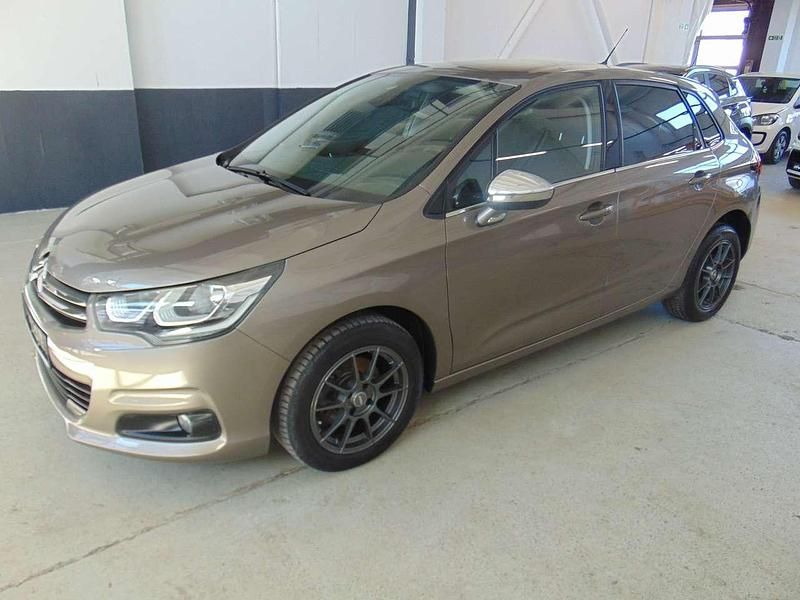Gebraucht Citroën C4 131 PS (96 kW) 2015 Spirit grey Kleinwagen