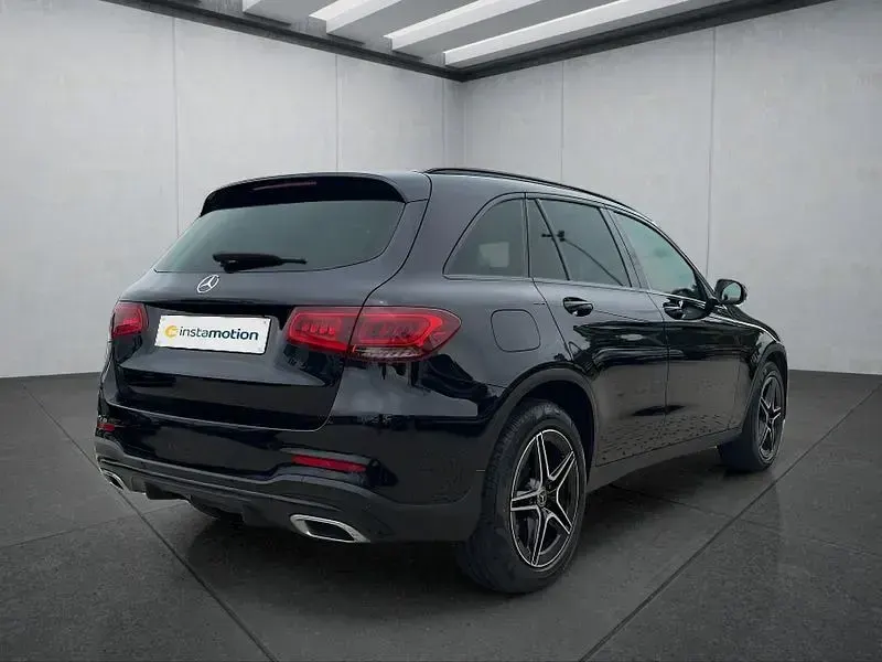 Gebraucht Mercedes GLC300 245 PS (180 kW) 2022 Schwarz SUV