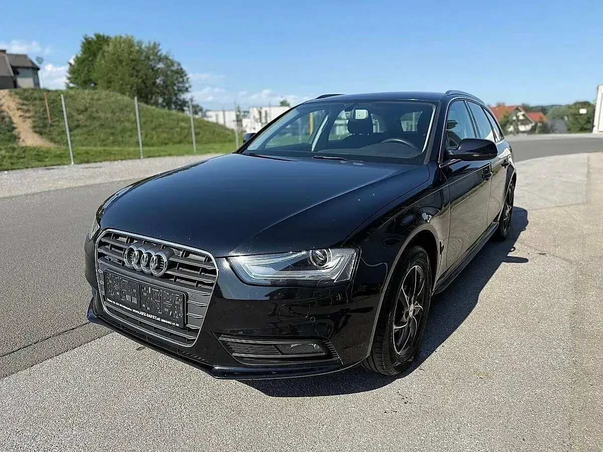 Gebraucht Audi A4 Ambiente 150 PS (110 kW) 2015 Schwarz Kombi