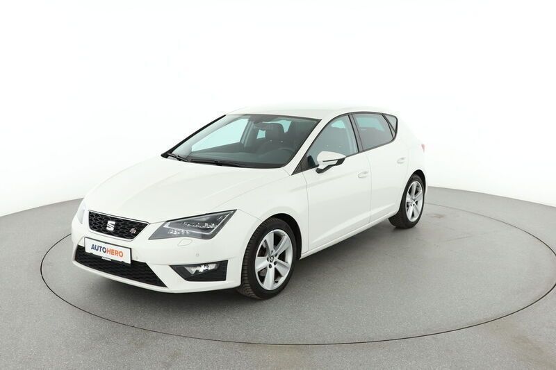 Weiß Gebraucht 2015 Seat Leon FR Limousine | 11.510 € (Fairer Preis) - Bild 1/4