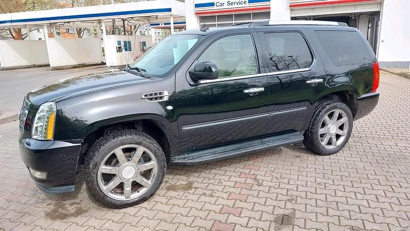 Gebraucht Cadillac Escalade 409 PS (300 kW) 2007 Schwarz SUV