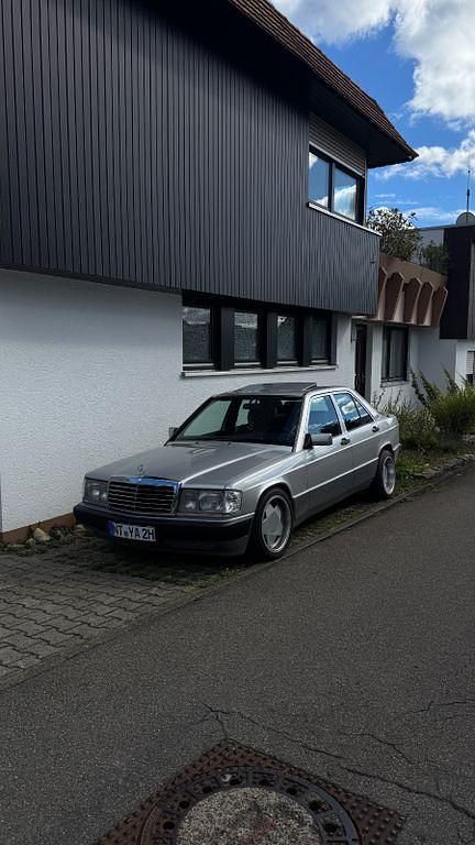 Gebraucht 1993 Mercedes 190 Limousine | 12.500 € - Bild 1/4