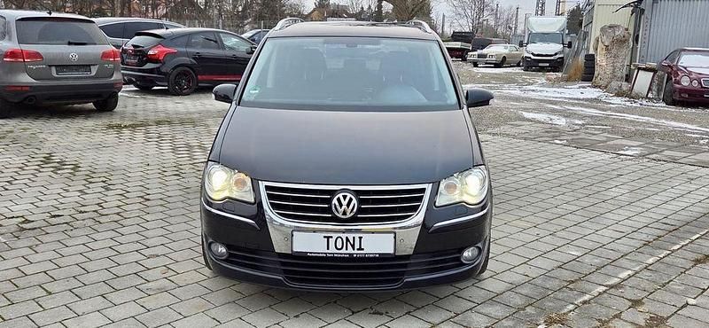 Gebraucht VW Touran Highline 140 PS (102 kW) 2008 Schwarz Van / Kleinbus