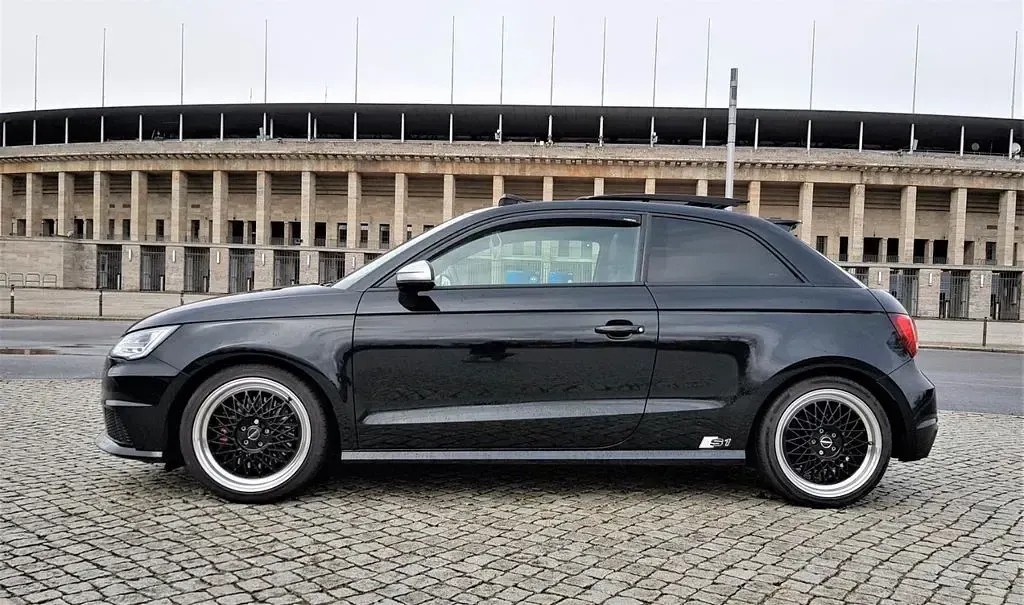 Gebraucht Audi S1 Sport 310 PS (228 kW) 2014 Schwarz Kleinwagen
