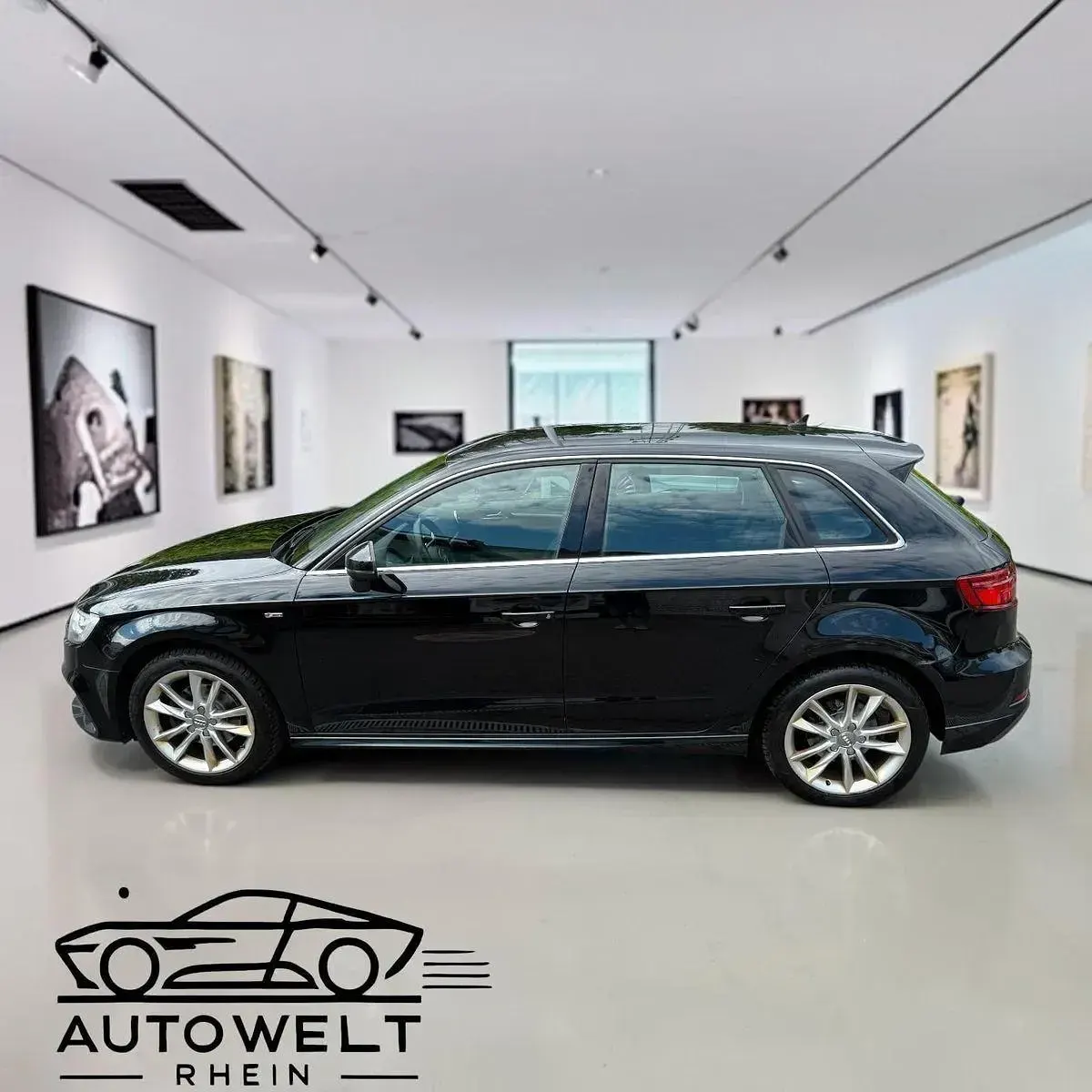 Gebraucht Audi A3 Sportback S-Line 116 PS (85 kW) 2017 Schwarz Kleinwagen