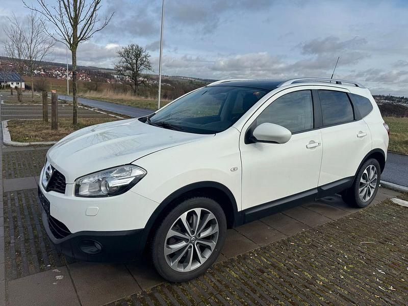 Gebraucht Nissan Qashqai +2 150 PS (110 kW) 2011 Weiß SUV