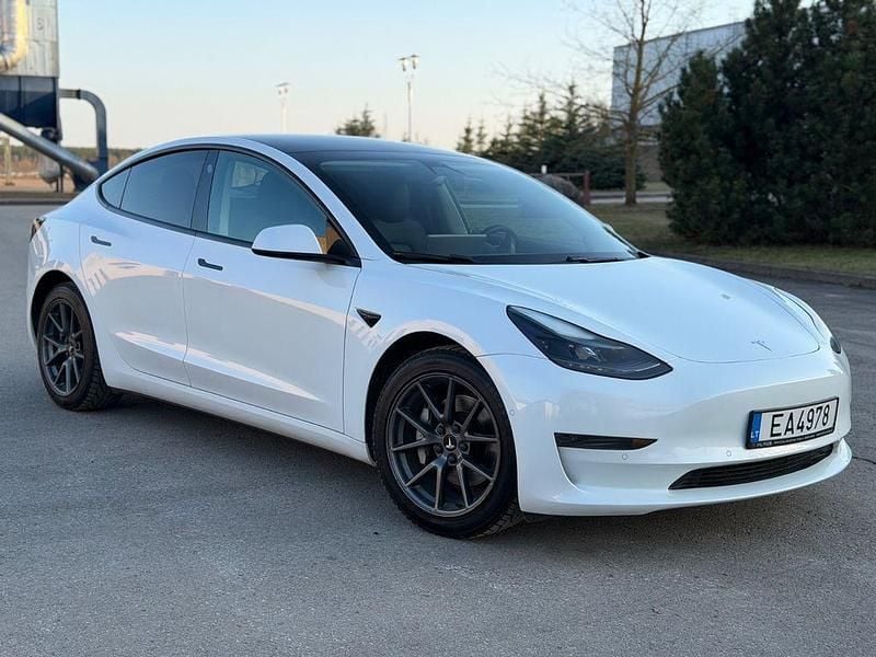 Gebraucht Tesla Model 3 Standard Range Plus 225 kW (306 PS) 2021 Weiß Limousine