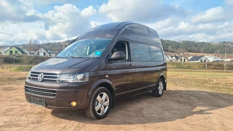 Second-hand VW T5 140 CP (102 kW) 2013 Maro Van