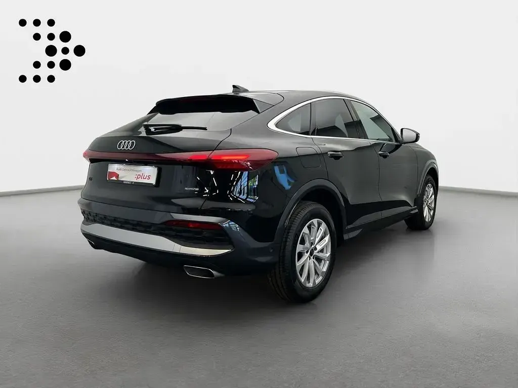 Gebraucht Audi Q5 Sportback Advanced 204 PS (150 kW) 2025 Mythosschwarz metallic SUV