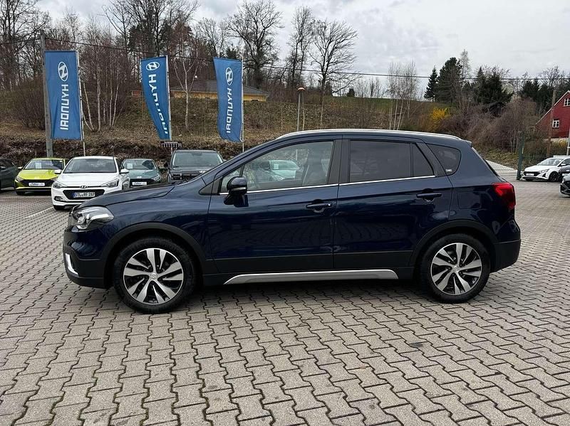 Gebraucht Suzuki SX4 Comfort+ 140 PS (102 kW) 2020 Dunkelblau Limousine