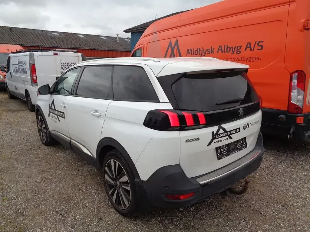 Gebraucht Peugeot 5008 Allure 131 PS (96 kW) 2018 Weiß SUV