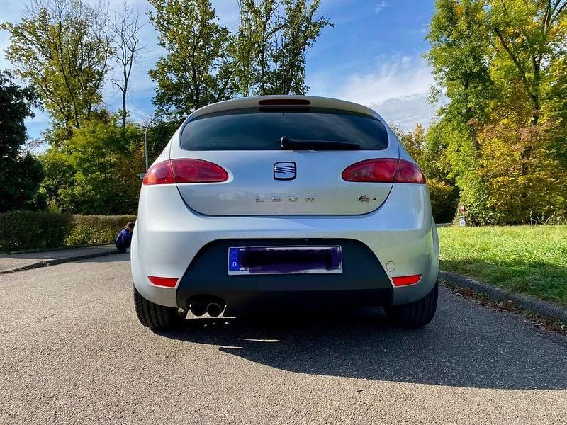 Gebraucht Seat Leon FR 200 PS (147 kW) 2006 Silber Kleinwagen