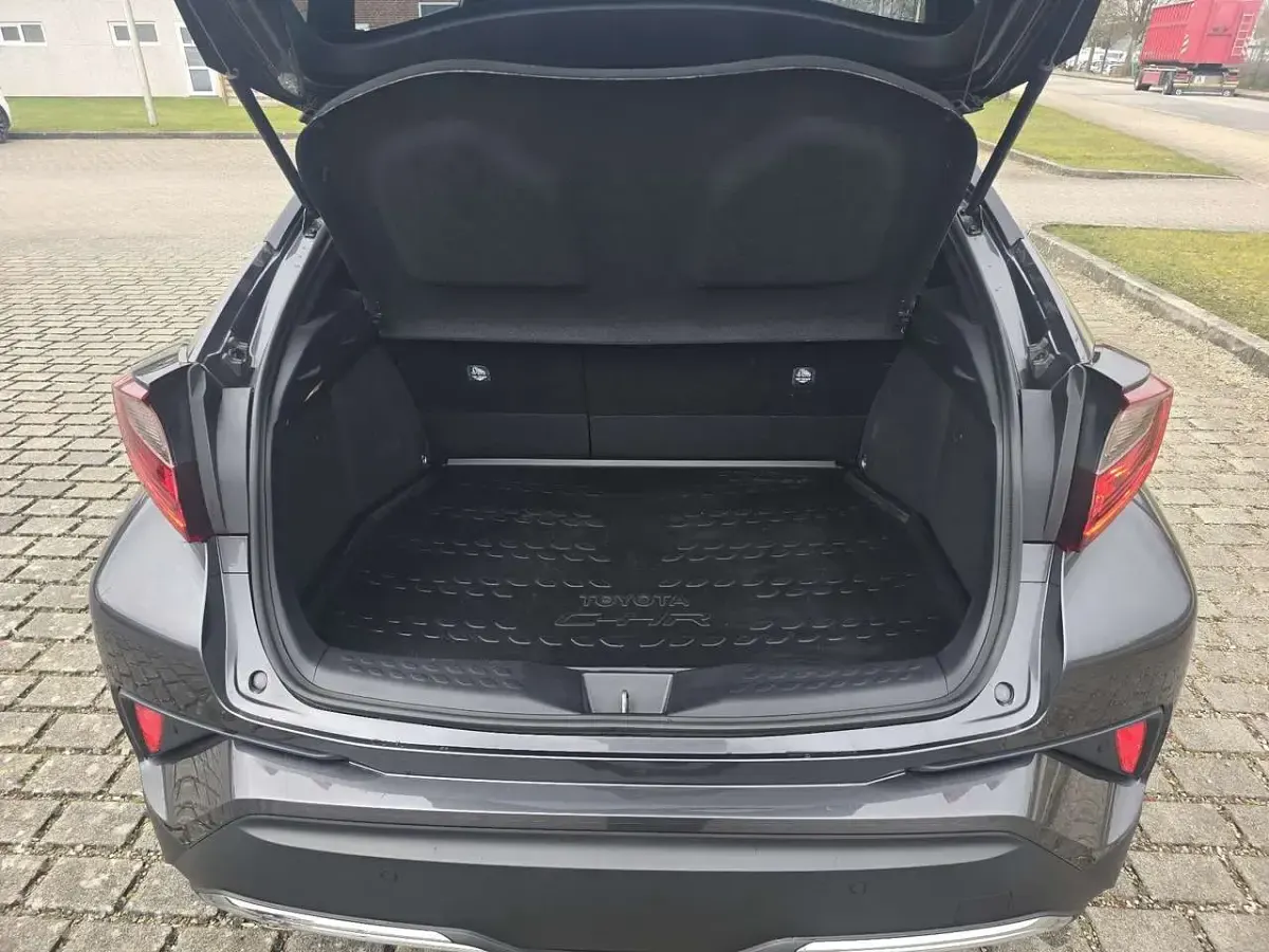 Gebraucht Toyota C-HR Lounge 122 PS (89 kW) 2022 SUV