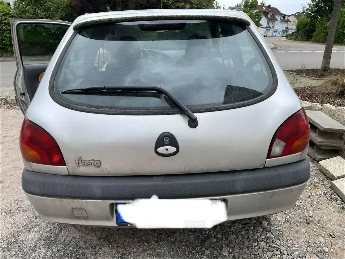 Gebraucht Ford Fiesta 60 PS (44 kW) 2000 Kleinwagen