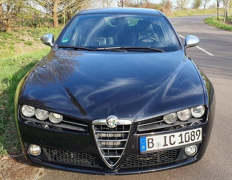 Gebraucht Alfa Romeo 159 Ti 260 PS (191 kW) 2010 Schwarz Limousine