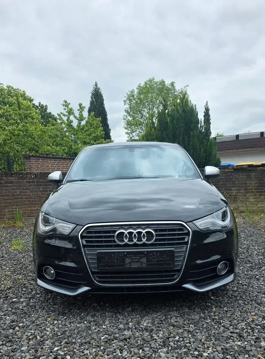 Gebraucht Audi A1 S-Line 185 PS (136 kW) 2012 Schwarz Kleinwagen
