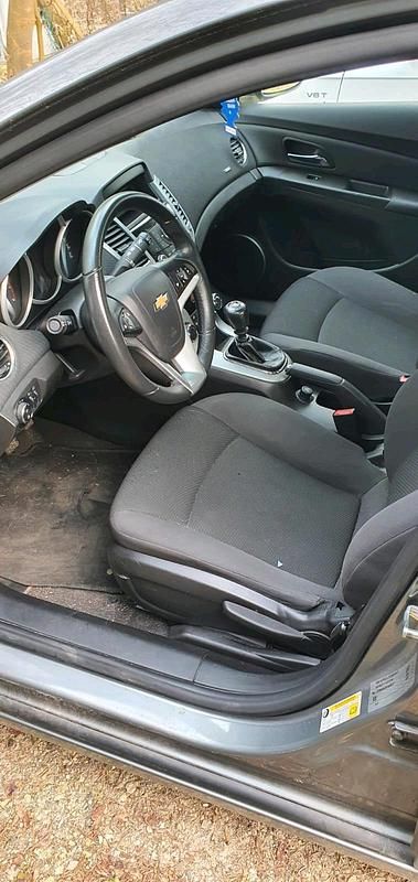 Gebraucht Chevrolet Cruze 113 PS (83 kW) 2012 Grau Coupé