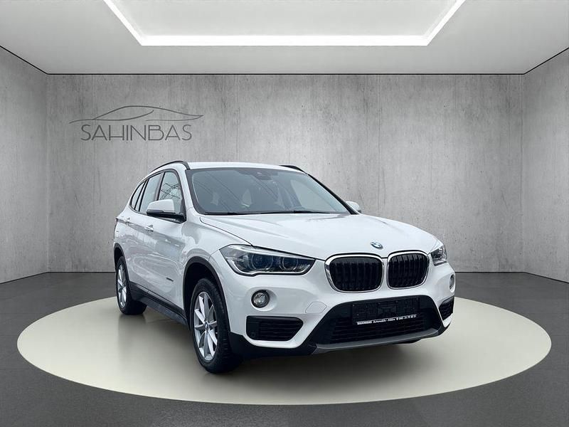 Weiß Gebraucht 2017 BMW X1 Advantage SUV | 13.490 € (Fairer Preis) - Bild 1/4