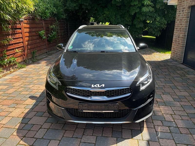 Schwarz Gebraucht 2022 Kia XCeed Platinum SUV | 23.850 € (Guter Preis) - Bild 1/4