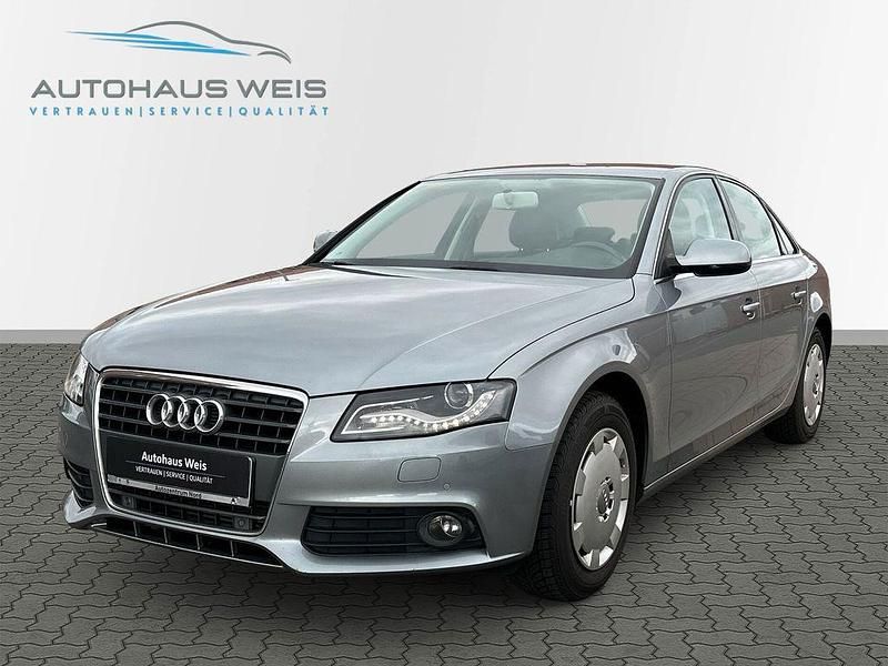 Grau Gebraucht 2010 Audi A4 Ambiente Limousine | 8.000 € (Guter Preis) - Bild 1/4